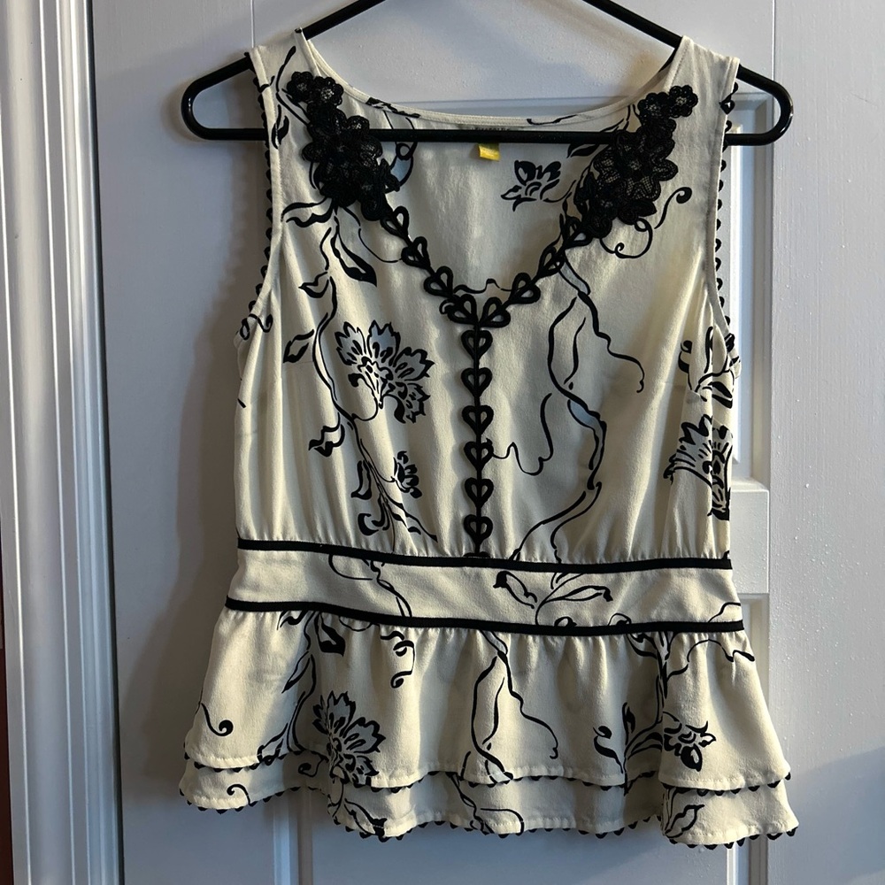 Anthropologie Leifsdottir Webbed Tales Silk Peplum Blouse 2 Ivory Black Floral